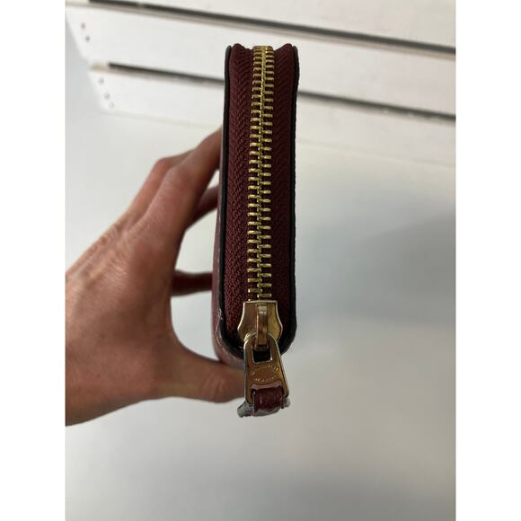 COACH 54007 LARGE WINE CROSSGRAIN LEATHER WALLET - Picture 3 of 16